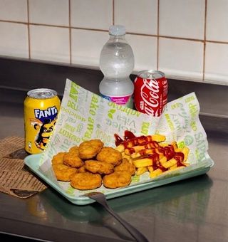 Menú Infantil Nuggets