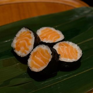Maki de Salmón