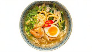 81. Ramen con gamberi