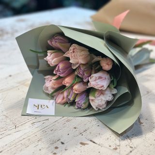 Buchet colorat 11 lalele 