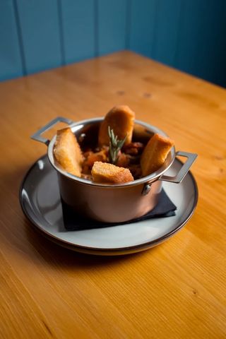 Pasta de Atum Caseiro Com Tostas