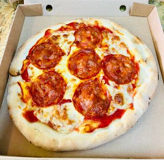 pizza pepperoni