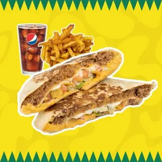 Tejano Wrap BBQ + Patatas o Nachos con Queso + Bebida