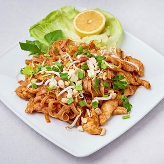 Makaron pad thai z krewetkami (6szt)