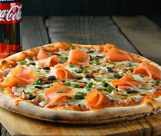 Menú pizza de salmón (33 cm.)