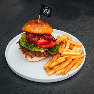 ZESTAW Mały BLT 120g + Frytki
