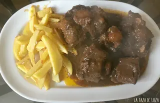 Rabo de ternera en su salsa