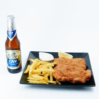 Combo Bečka šnicla i Lav pivo