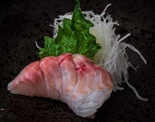 Sashimi Suzuki