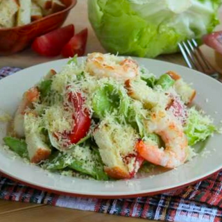 Цезарь с креветками (250-300 гр.)