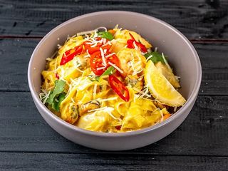 Паста з морепродуктами із пюре маракуя. (0.370/30 гр)