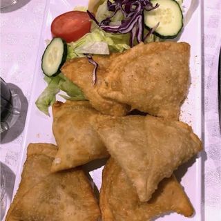 Meat Samosa (2 unidades)