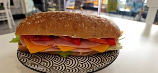 ЧАБАТА С ПРОШУТО КОТО