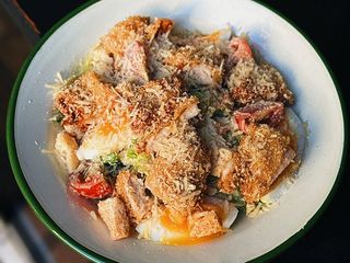 Цезар з кріспі куркою (340g)