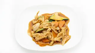 551 Pollo al curry e verdure