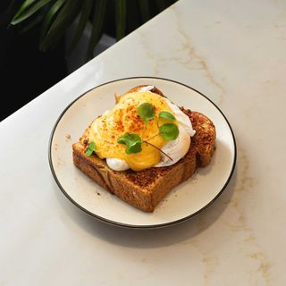 Ovos Benedict Bacon