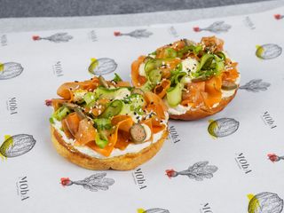 Brioche & Smoked carrot Lox