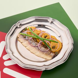 Філе оселедця з запеченою картоплею