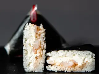 Оніґірі з креветкою (125g)