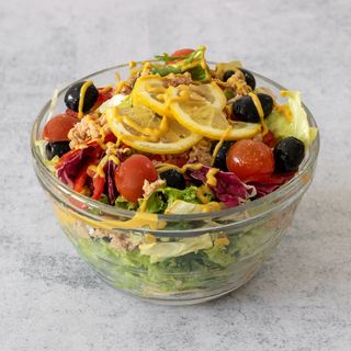 Salata sa tunjevinom