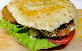 Pohani tofu u lepinji