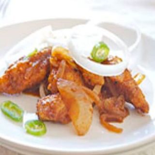 Pollo con Salsa de Guindillas 