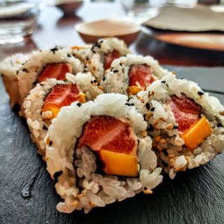 Uramaki Cheese Roll, 8 Piezas