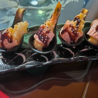 J07B Involtini di salmone scottato