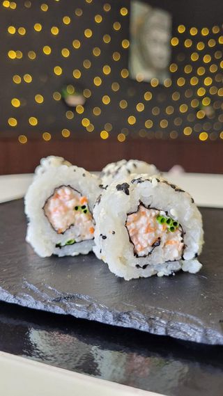 Dinamita Roll (8 Pzs.)