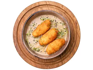 Могонеба з вершково-горіховим соусом (250 г)