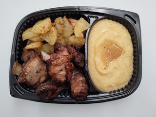 Spiedo singolo mix con polenta e patate al forno 5 prese