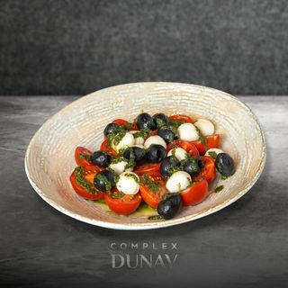 Салата с чери домати 300гр