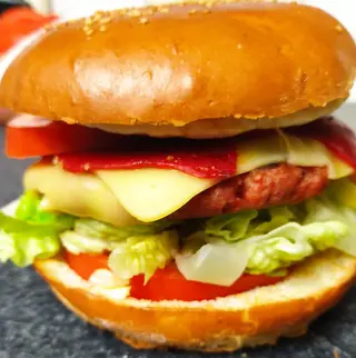 Hot Red Chilli Pepper Burger(200 grs)