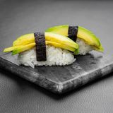 სუში ავოკადოთი