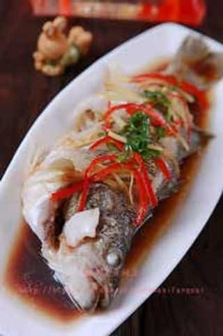 138. Pesce bollito con scalogno