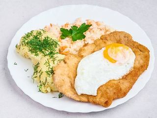 Sznycel wieprzowy z jajkiem