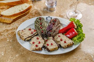 ფხალის ასორტი