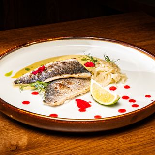 File dorado cu  sos de frișcă