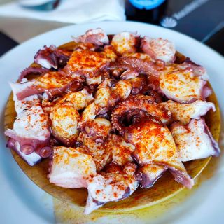 Pulpo Á Feira