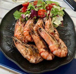 Creveti  Black Tiger pe plita