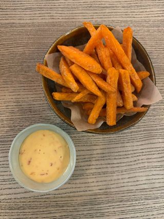 Батат фрі (150/40)