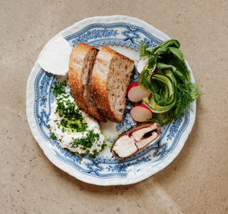 TALERZYK Z PSTRĄGIEM OJCOWSKIM