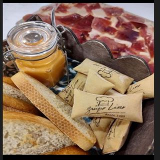 Dúo de jamón de bellota y caña de lomo