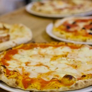 Pizza Clásica Redonda Diavola