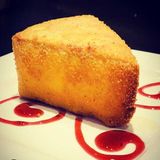 Queso brie frito con mermelada