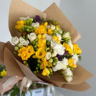 Buchet 45 frezii mix