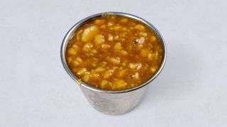 Sos miodowo-musztardowo-orzechowy