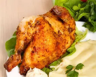 Medio Pollo a la Brasa