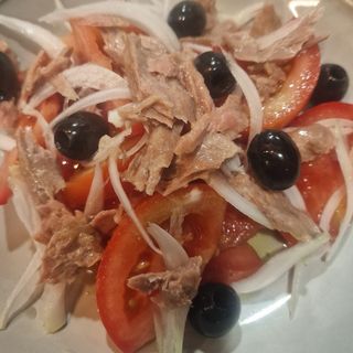 Amanida de ventresca