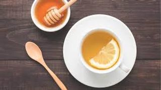 Hot Water Lemon Slice and Honey